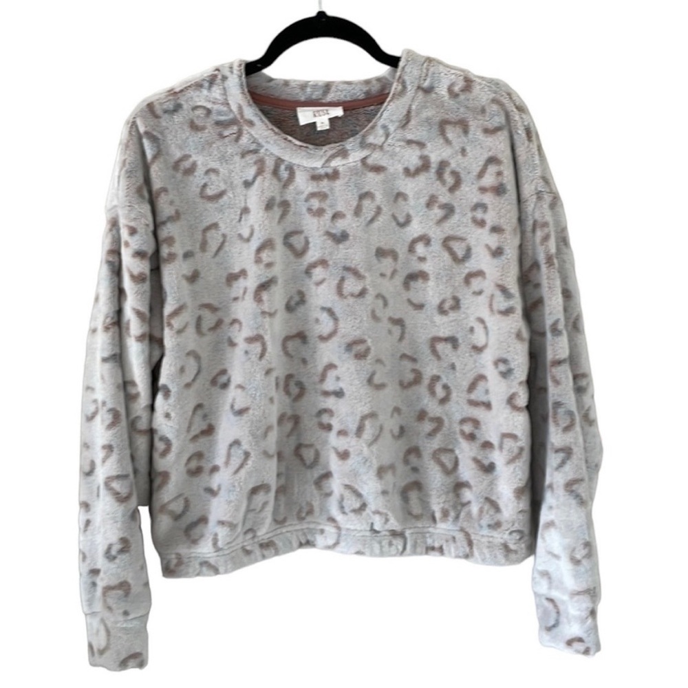 Hippie Rose Faux Fur Leopard Print Sweater-Medium